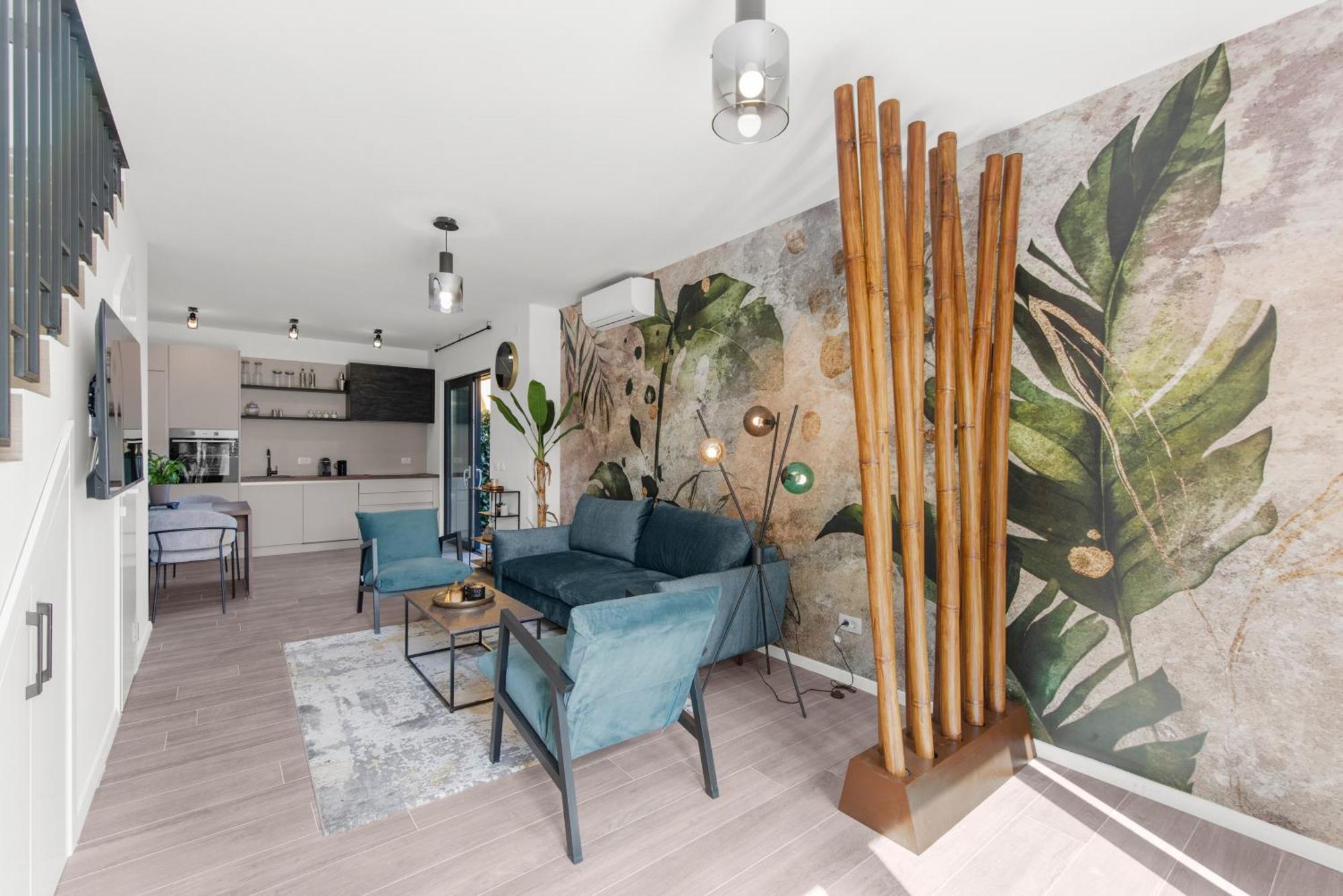 New Casa Familia With Frontyard, Backyard And Great Bbq! Poreč